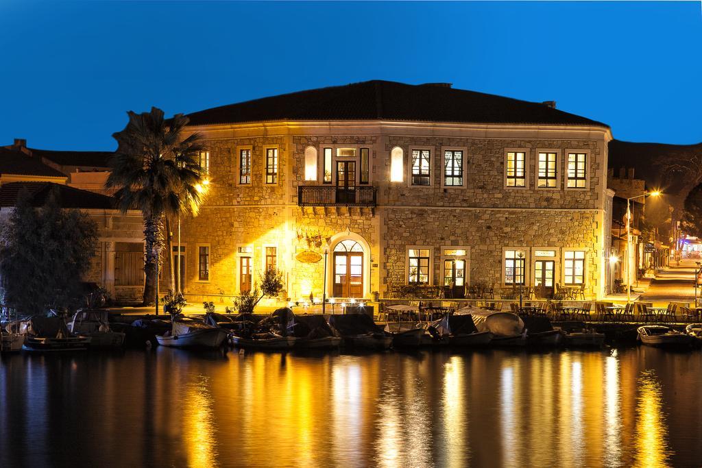 איזמיר La Petra Hotel מראה חיצוני תמונה